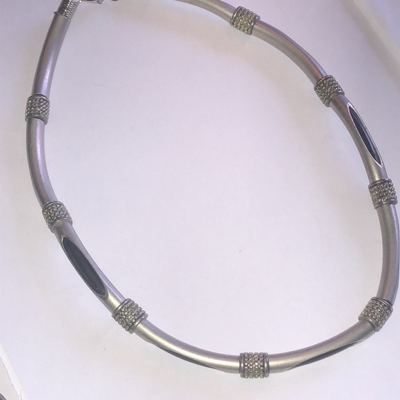 Elegant Silver Tone Boho Necklace - Picture 2 of 8